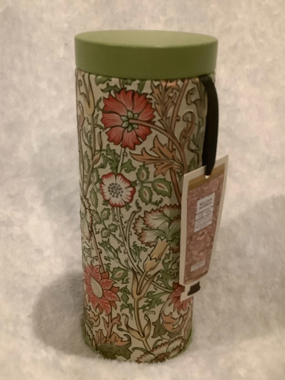 William Morris Co Scented Vanilla Sandalwood Hand Cream in Gift Tin NWT 3.4oz.